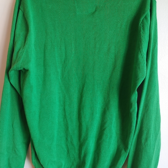 Sweater - Picture 4 of 4